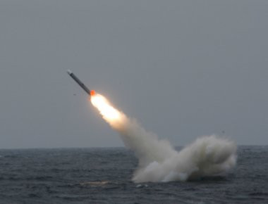 Συρία: Η Ρωσία βομβάρδισε με πυραύλους κρουζ την Ράκα [Βίντεο]